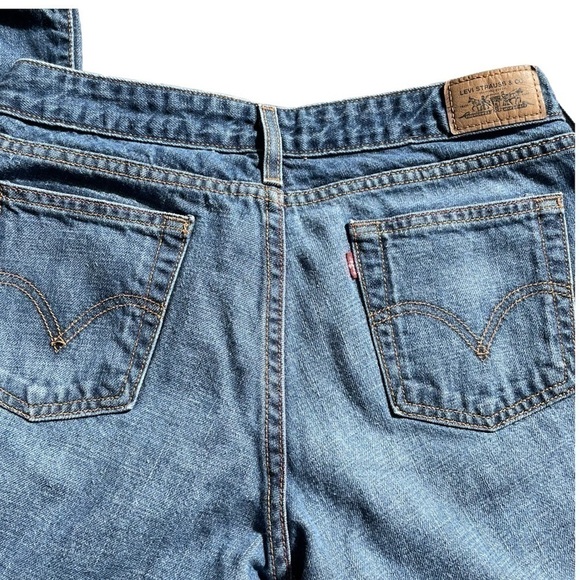 Levi’s 545 Women’s Low Bootcut Denim Jeans Size 10M Medium Wash - Picture 3 of 15